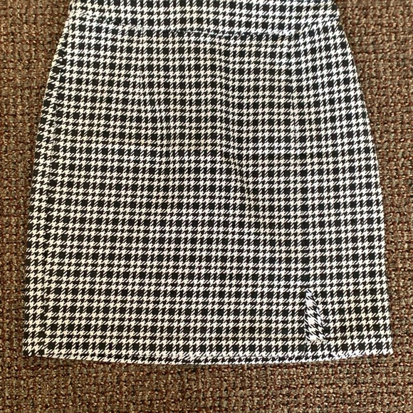 Garage black and white size xxs mini skirt - Picture 3 of 4